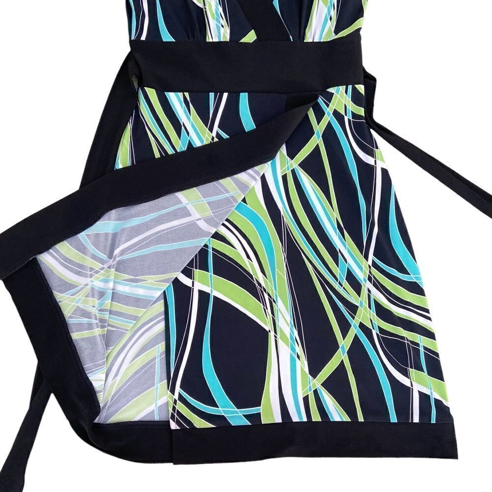 Frank Lyman v neck cap sleeve jersey knit dress black trim & belt graphic print - Picture 8 of 11